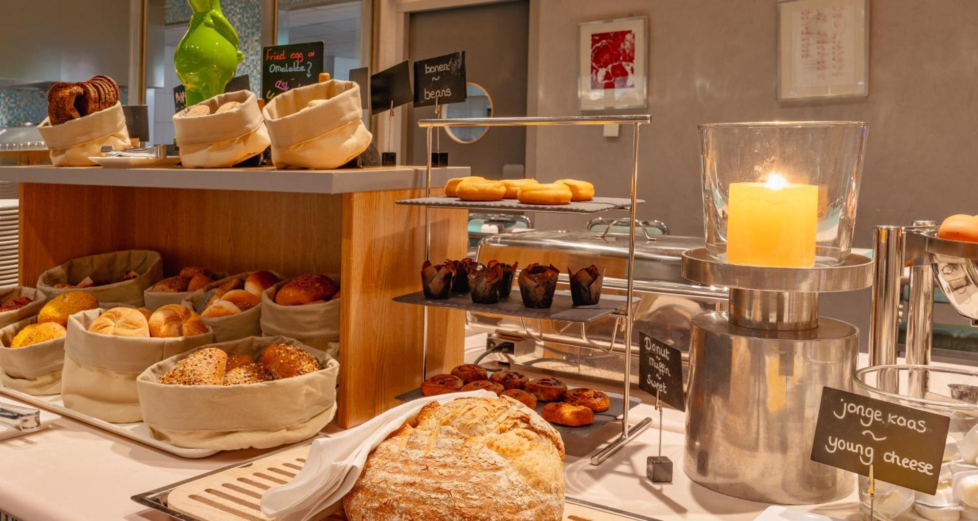 Plaza Premium Grand Winston Hotel Rijswijk Bagian luar foto