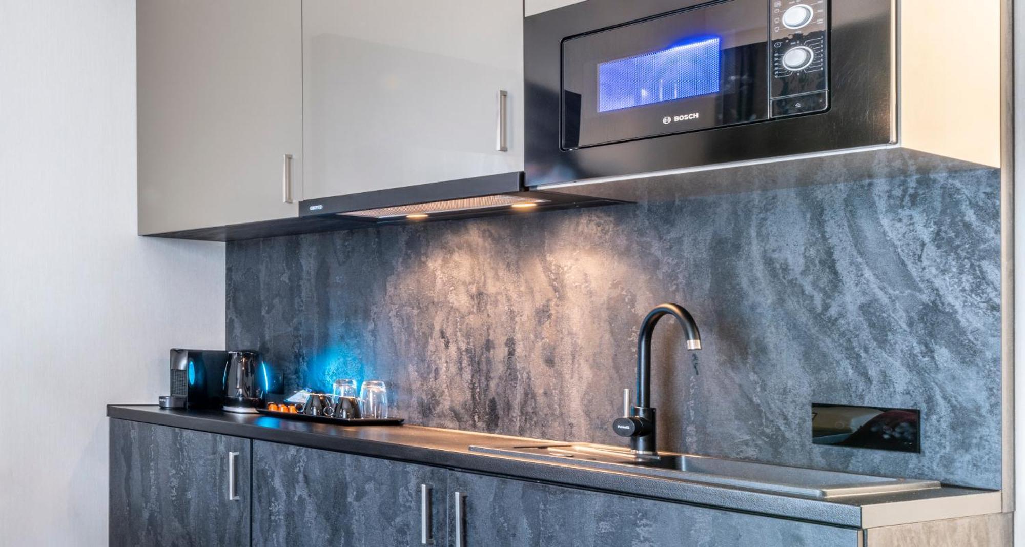 Plaza Premium Grand Winston Hotel Rijswijk Bagian luar foto