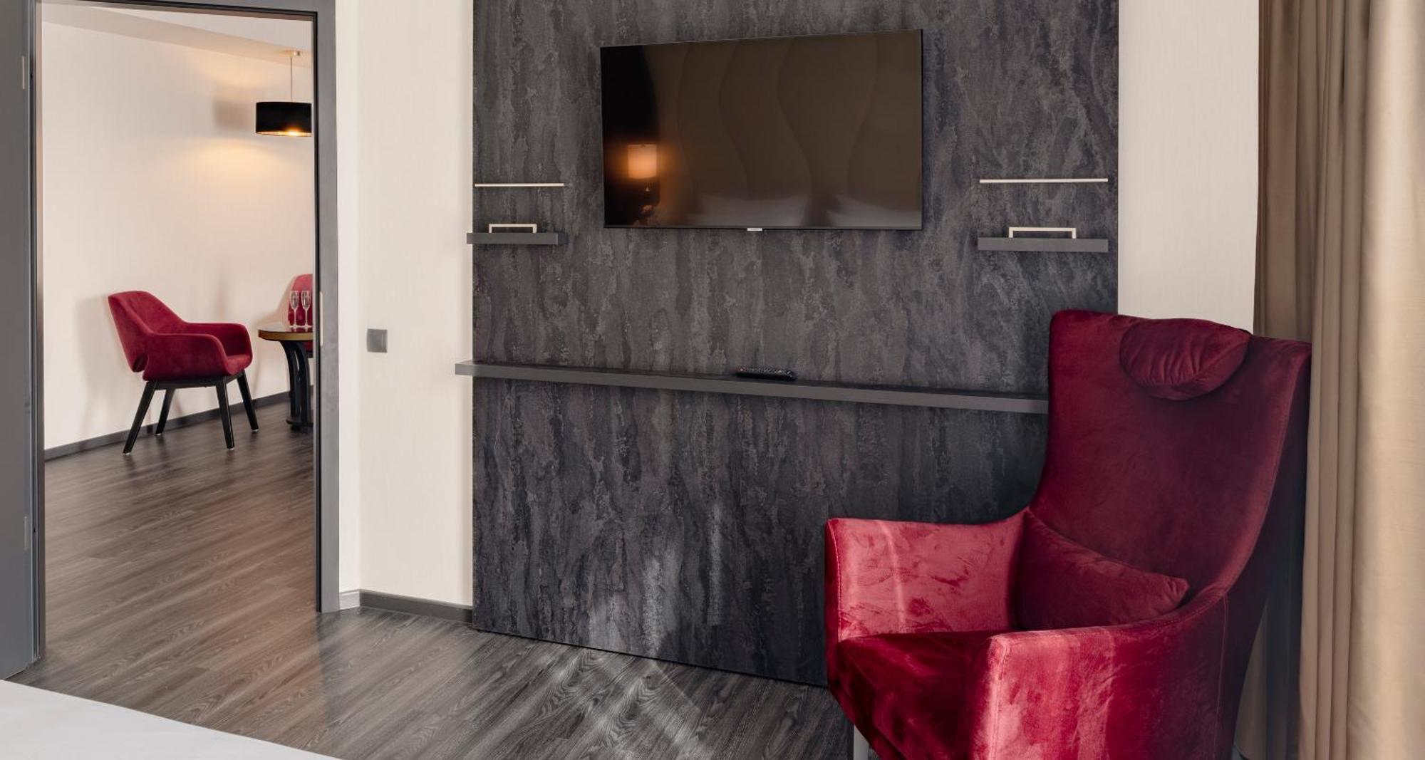 Plaza Premium Grand Winston Hotel Rijswijk Ruang foto