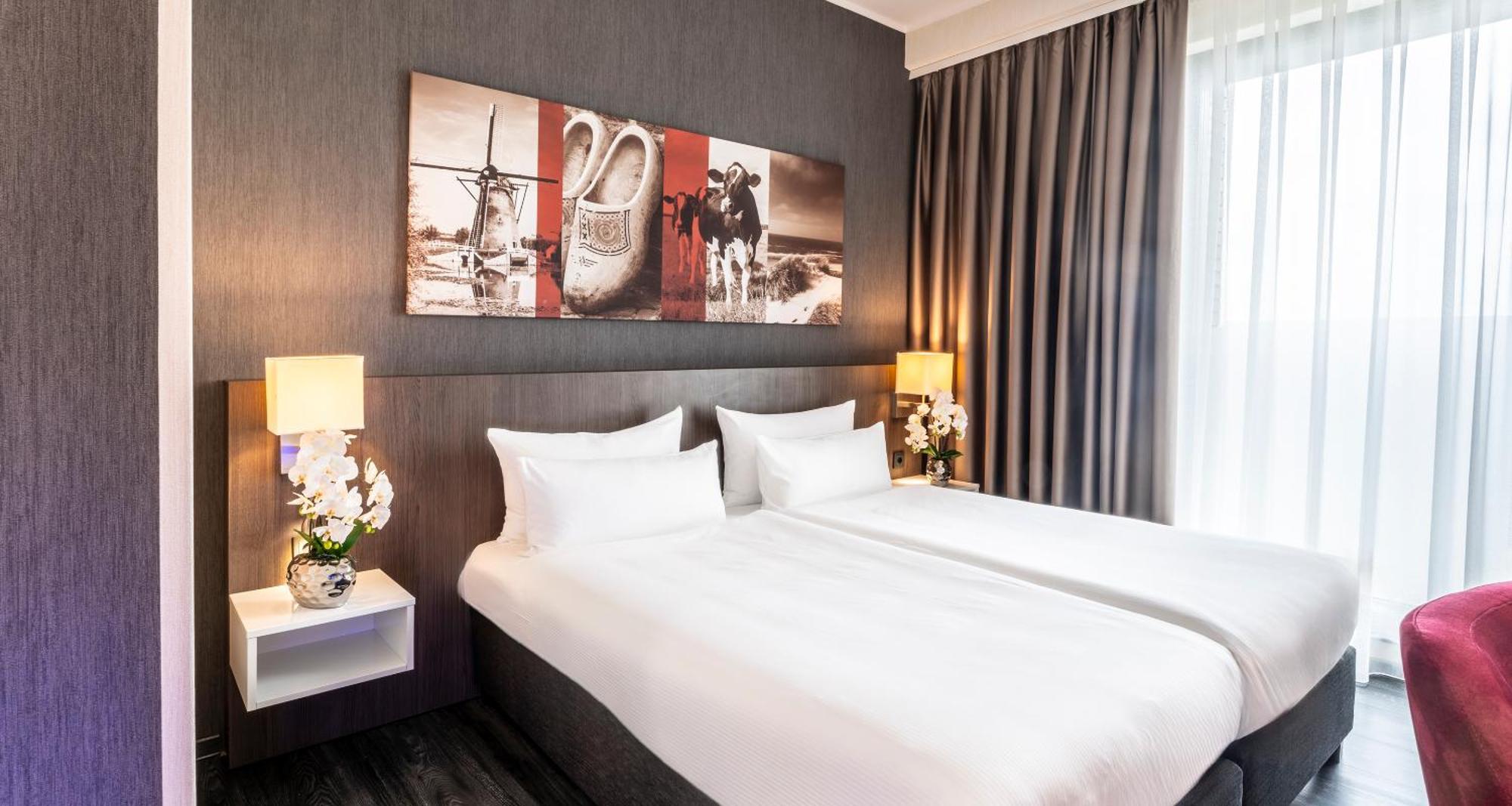 Plaza Premium Grand Winston Hotel Rijswijk Bagian luar foto